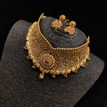 Celebrity choker set