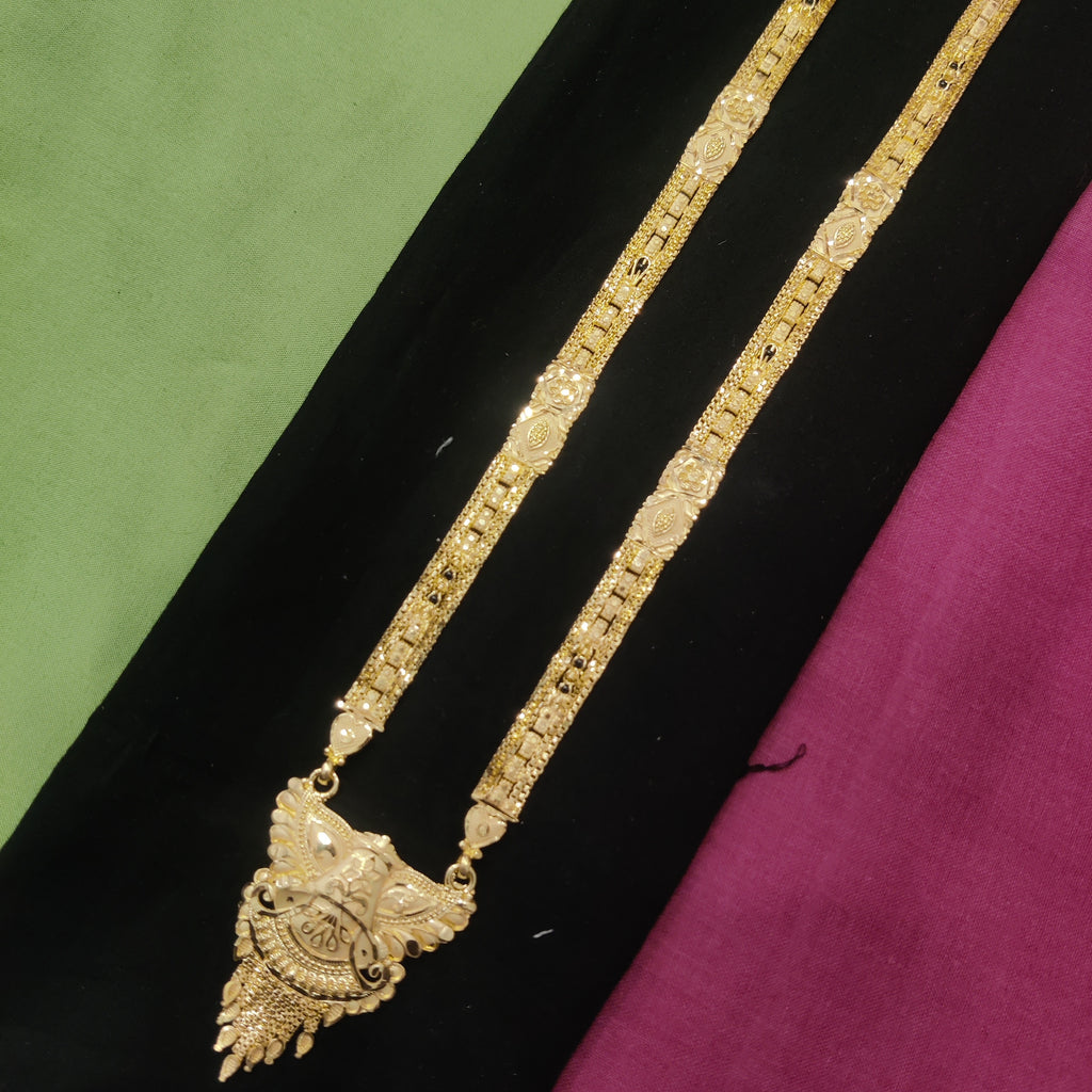 Forming Mangalsutra