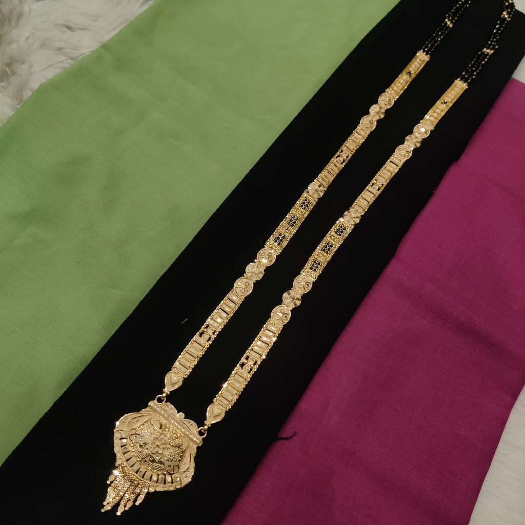 Forming Mangalsutra