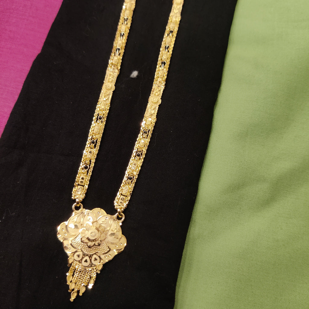 Forming Mangalsutra