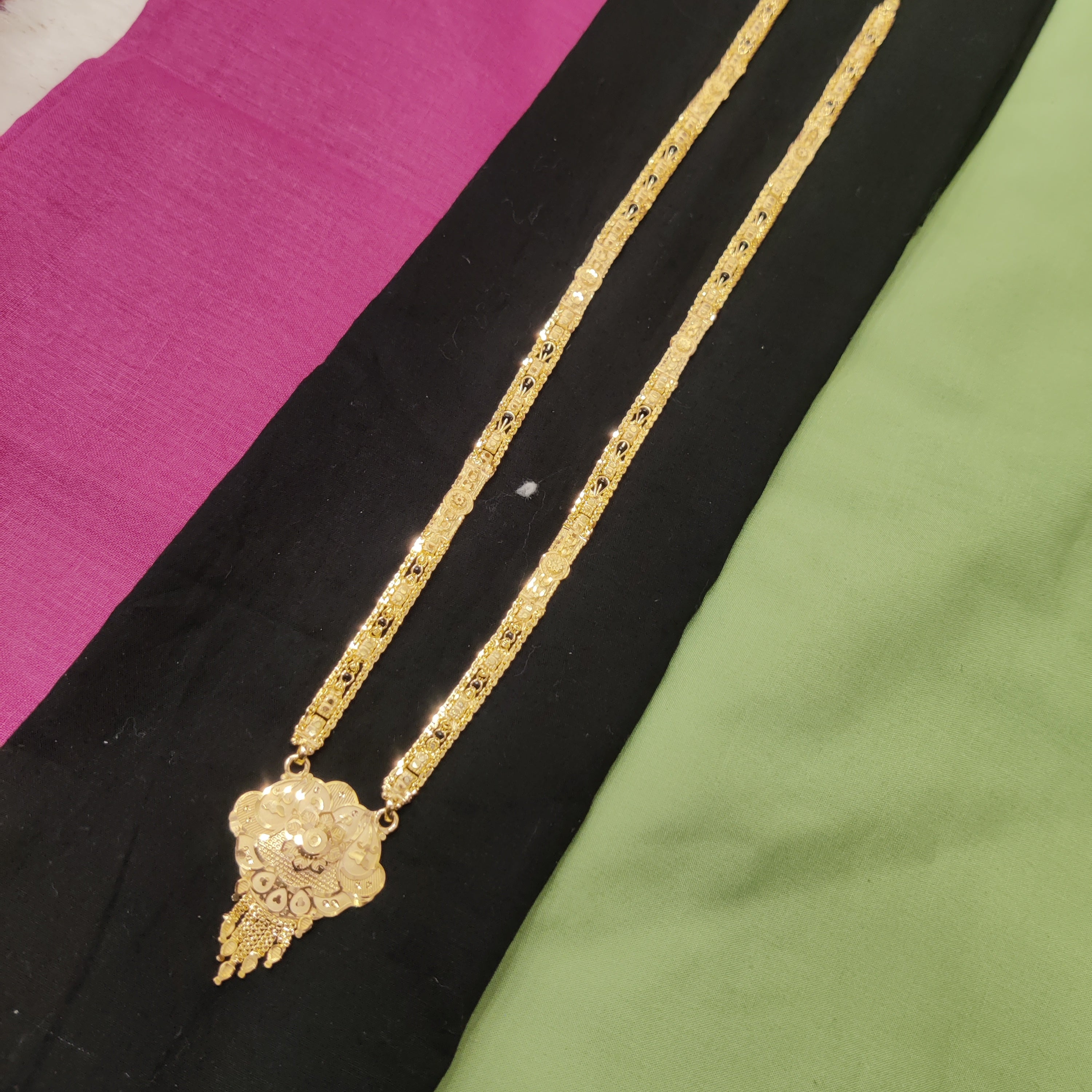 Forming Mangalsutra