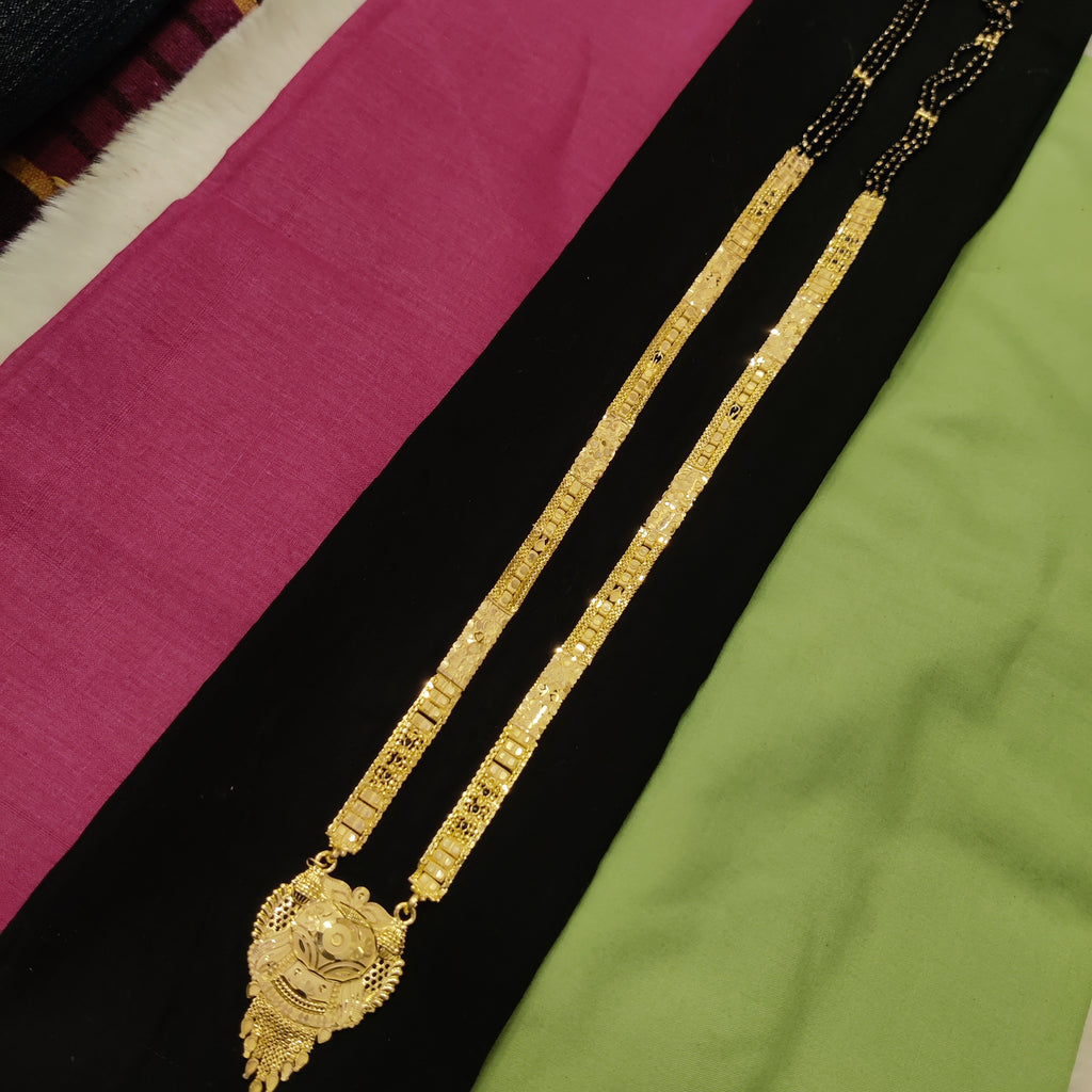 Forming Mangalsutra