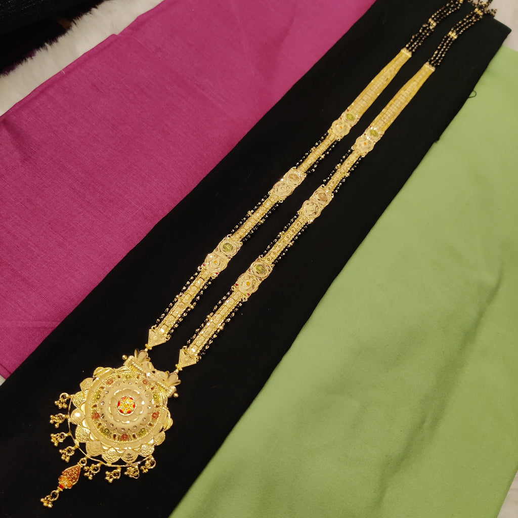 Forming koli mangalsutra