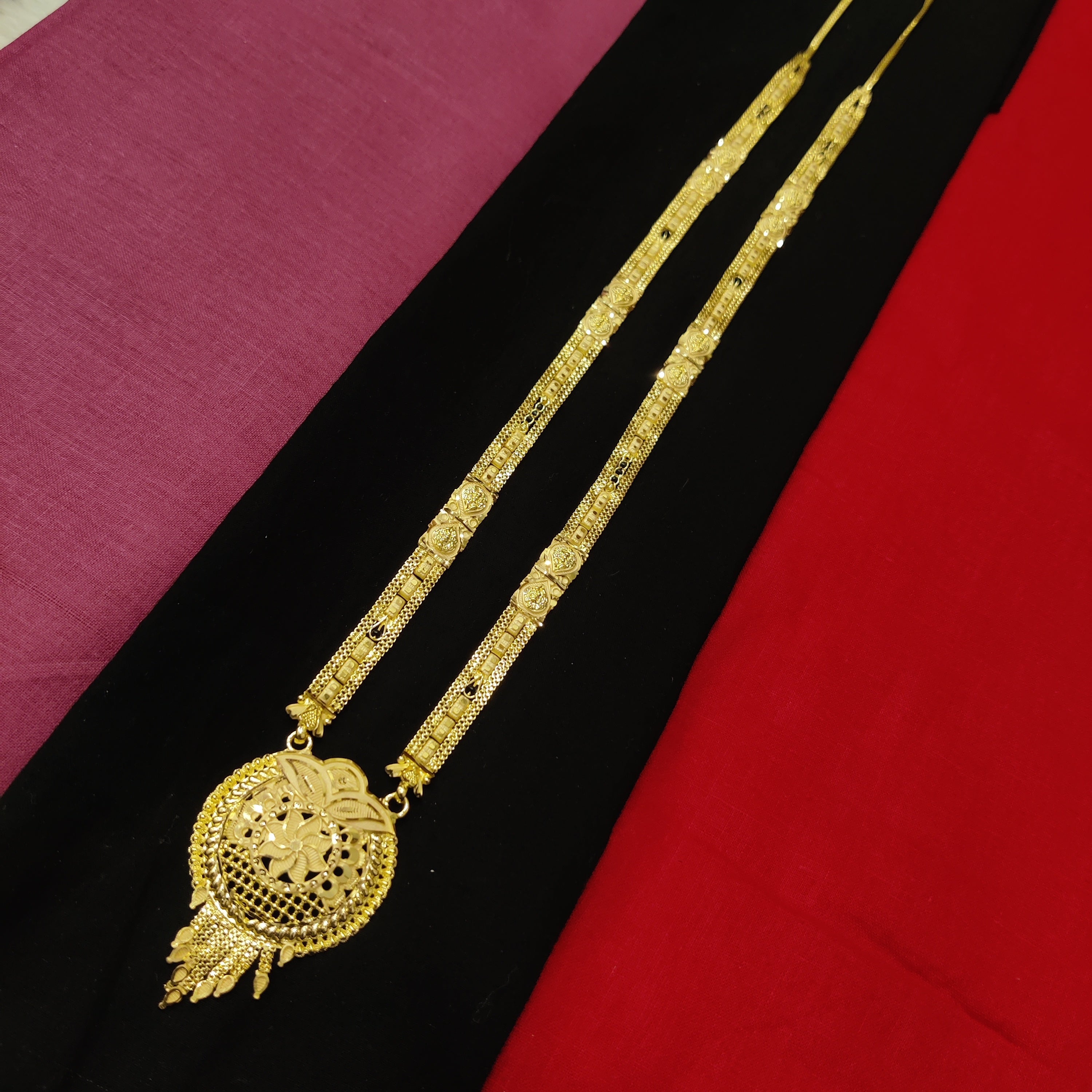 Forming Mangalsutra