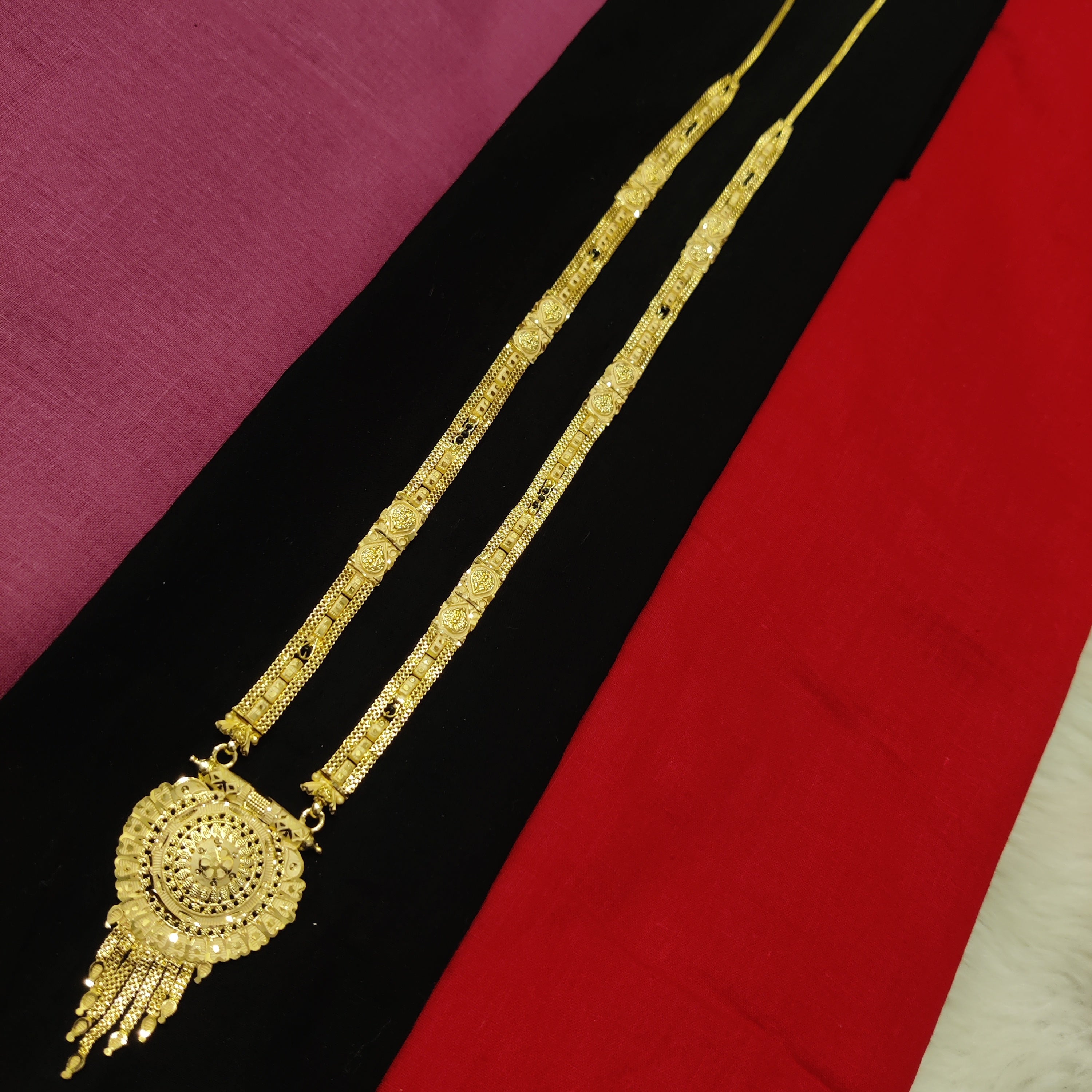 Forming Mangalsutra