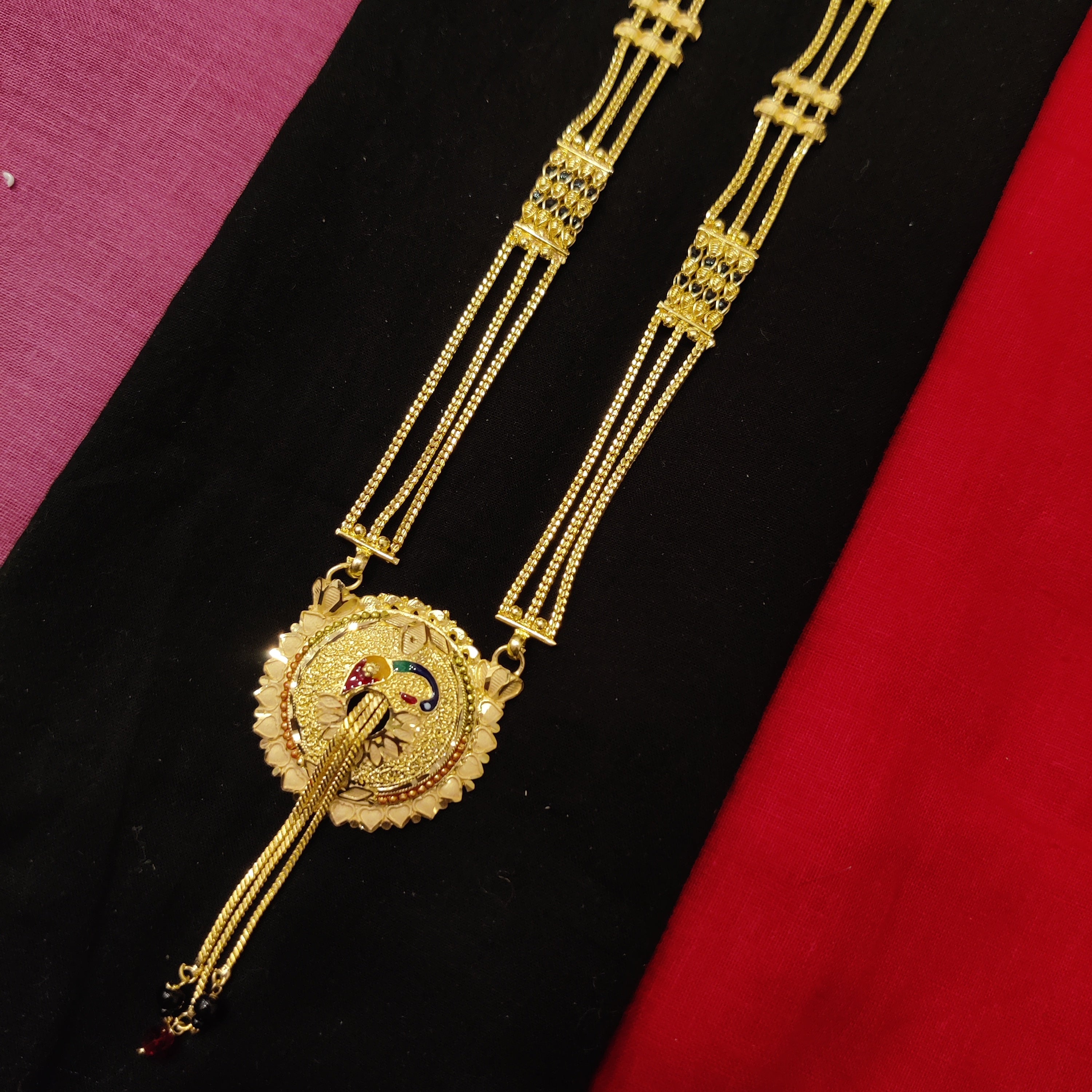 Forming fancy mangalsutra