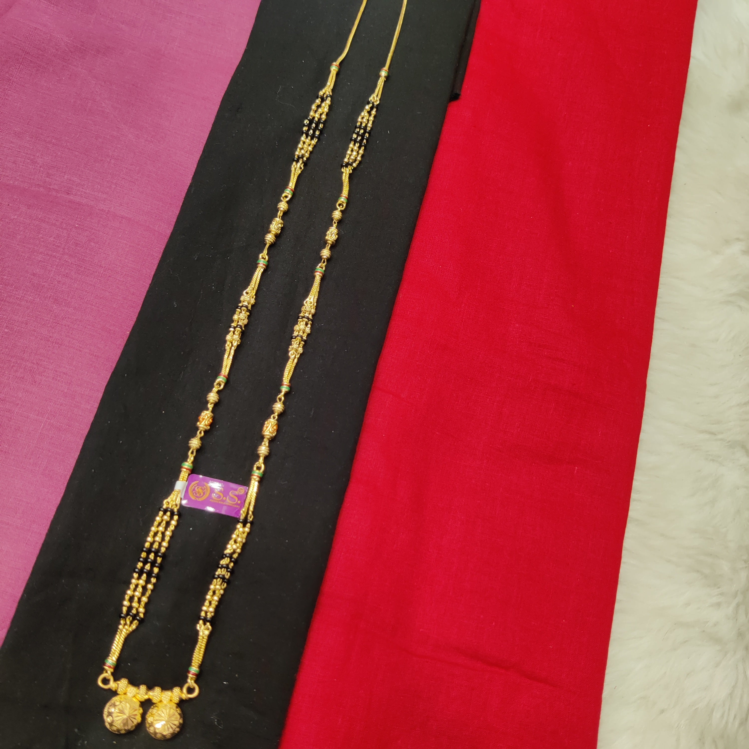 Forming fancy mangalsutra