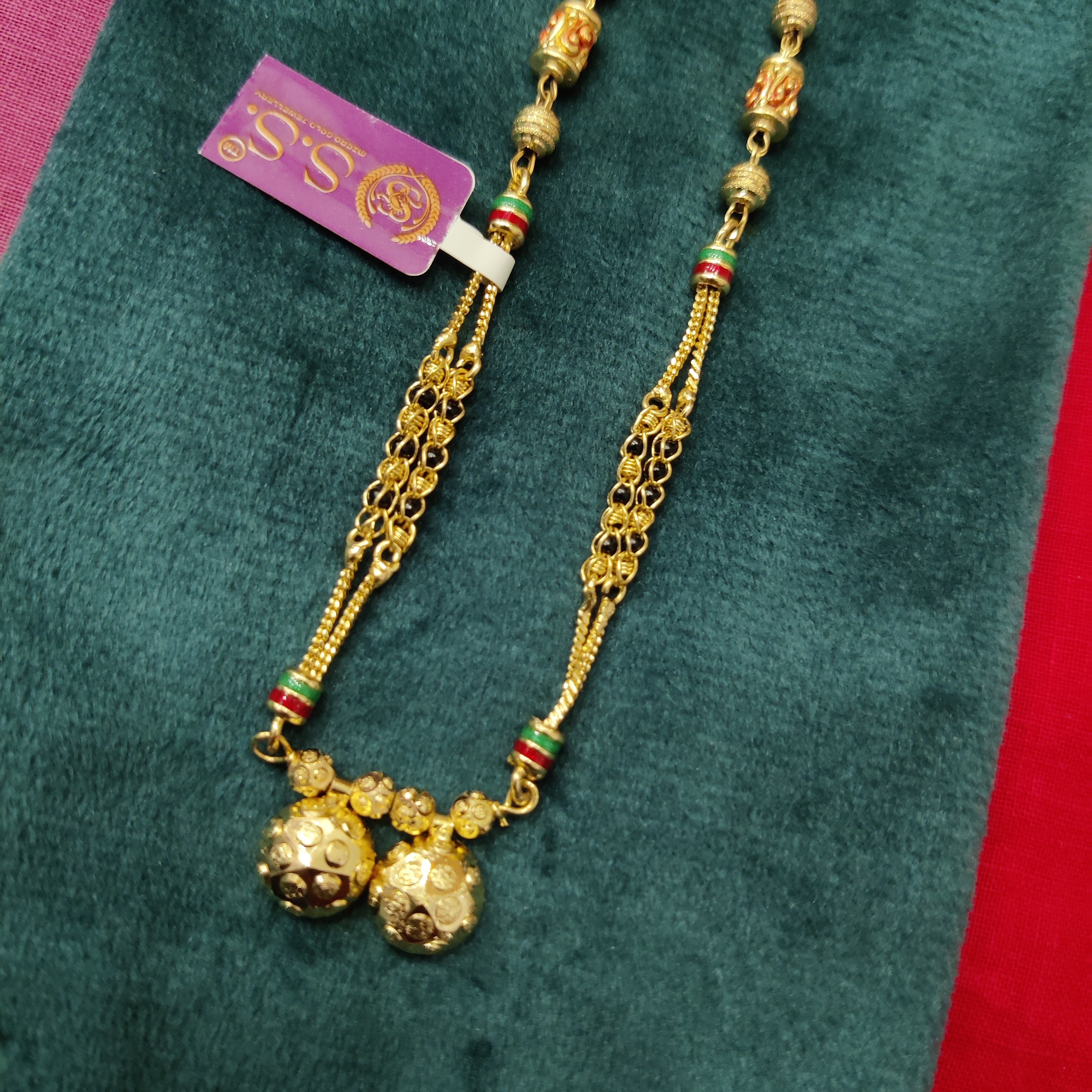 Short mangalsutra