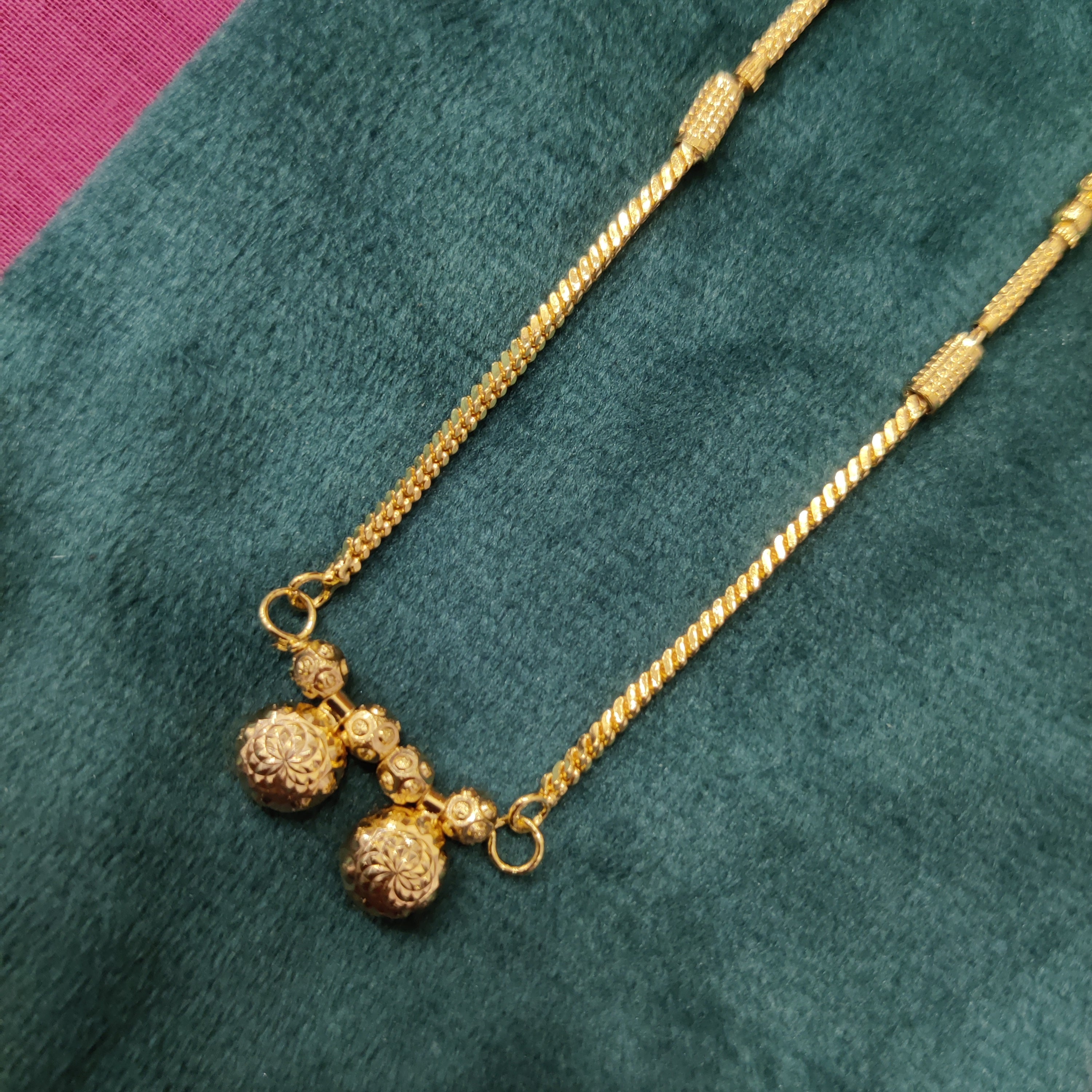 Shorts mangalsutra