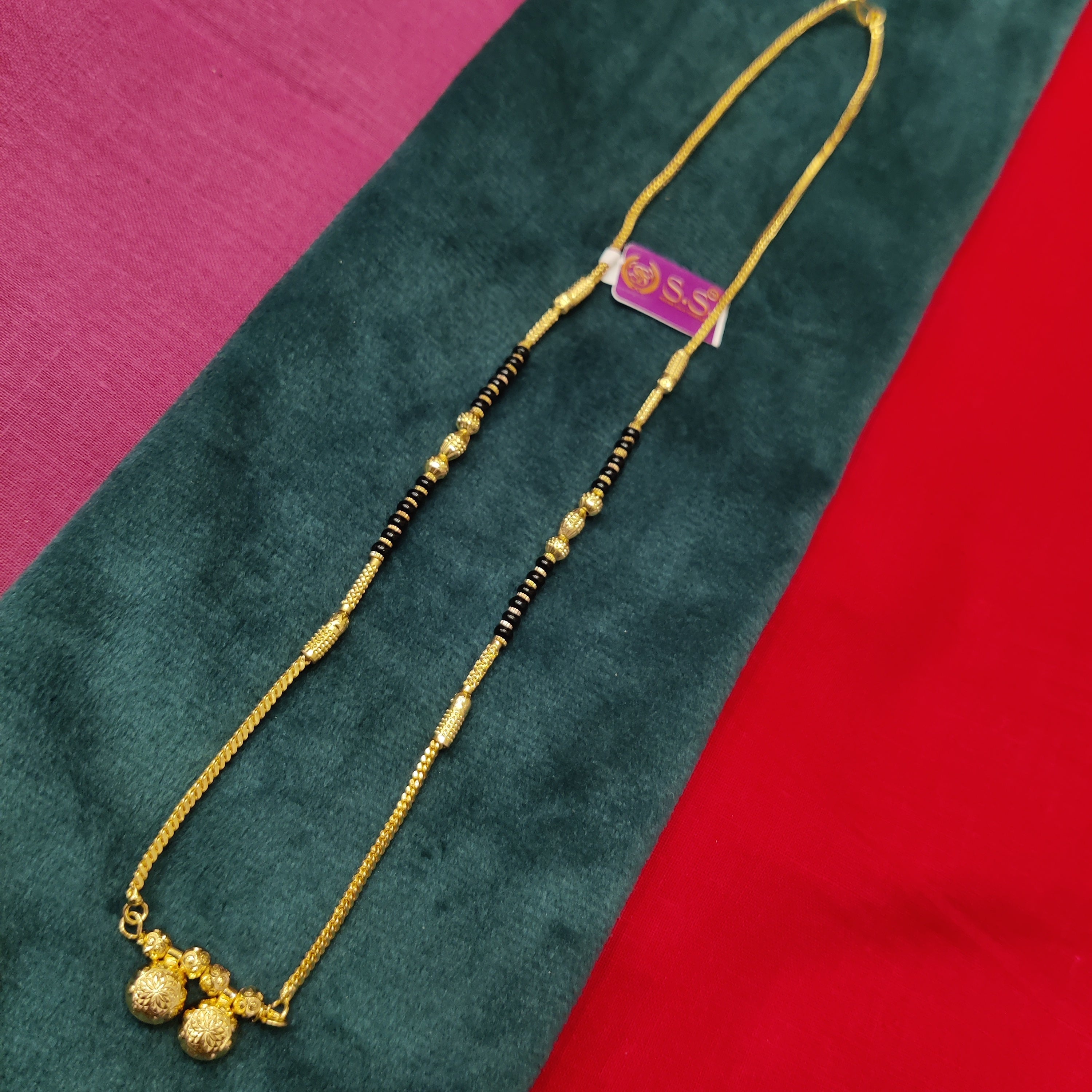 Short mangalsutra