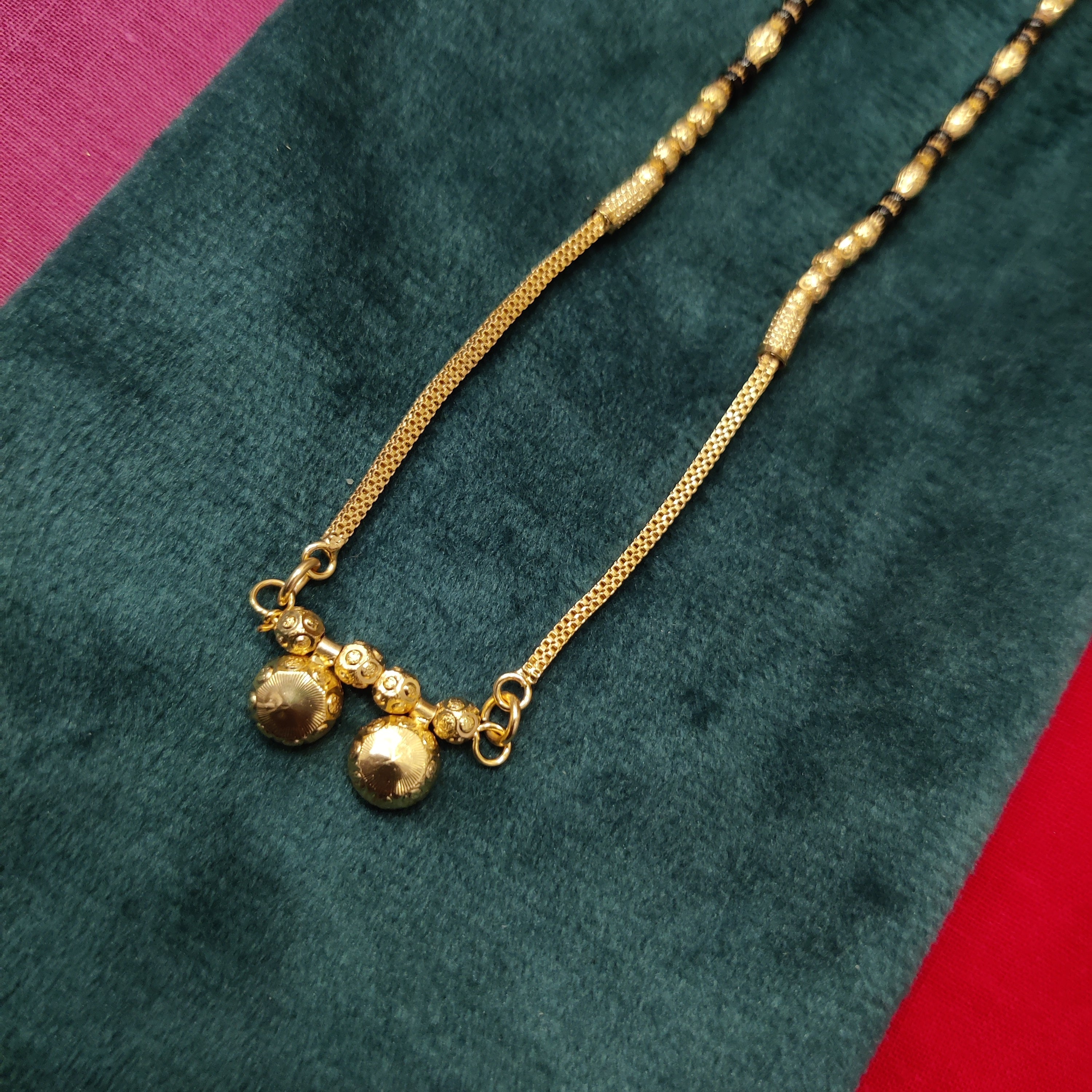 Short mangalsutra