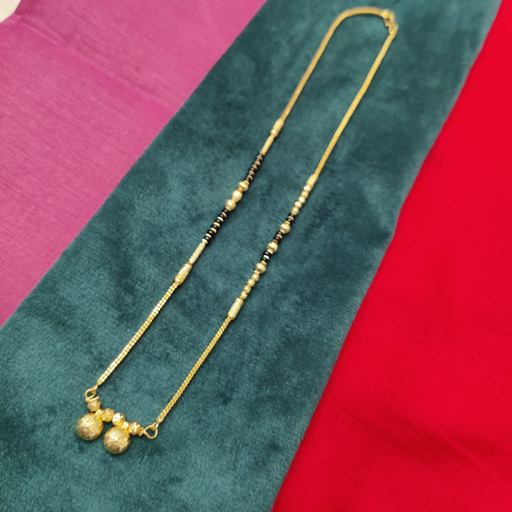 Short mangalsutra