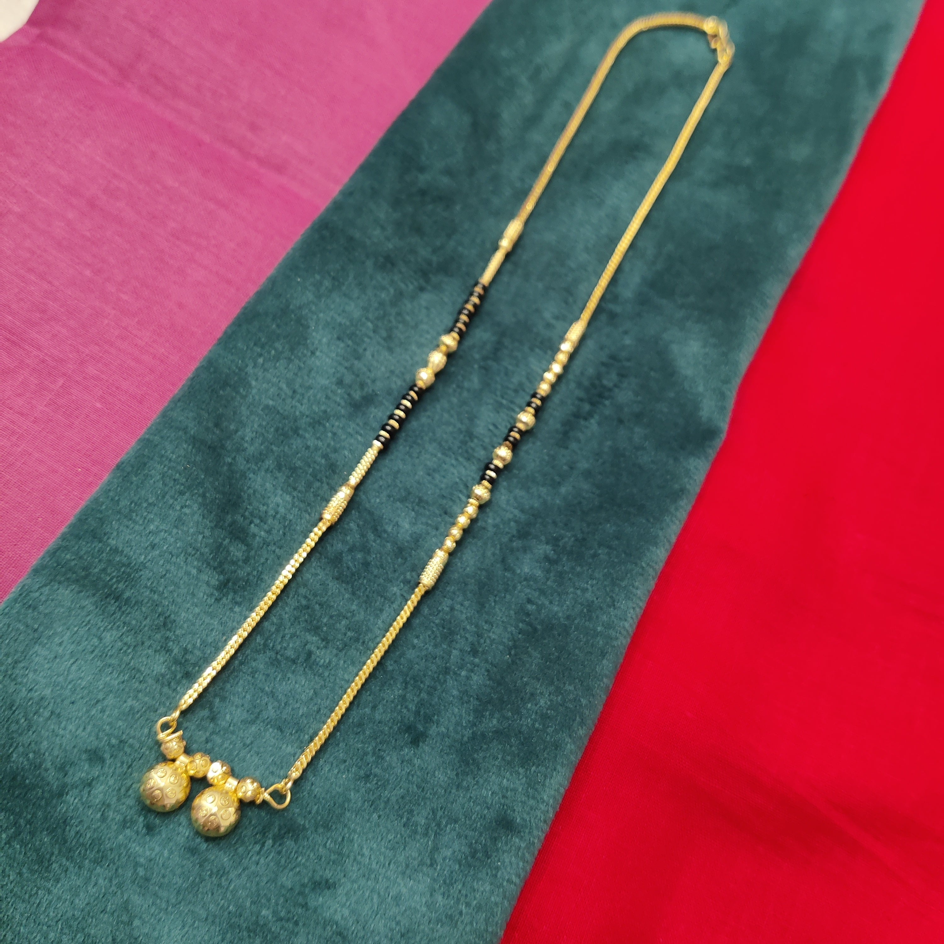 Short mangalsutra
