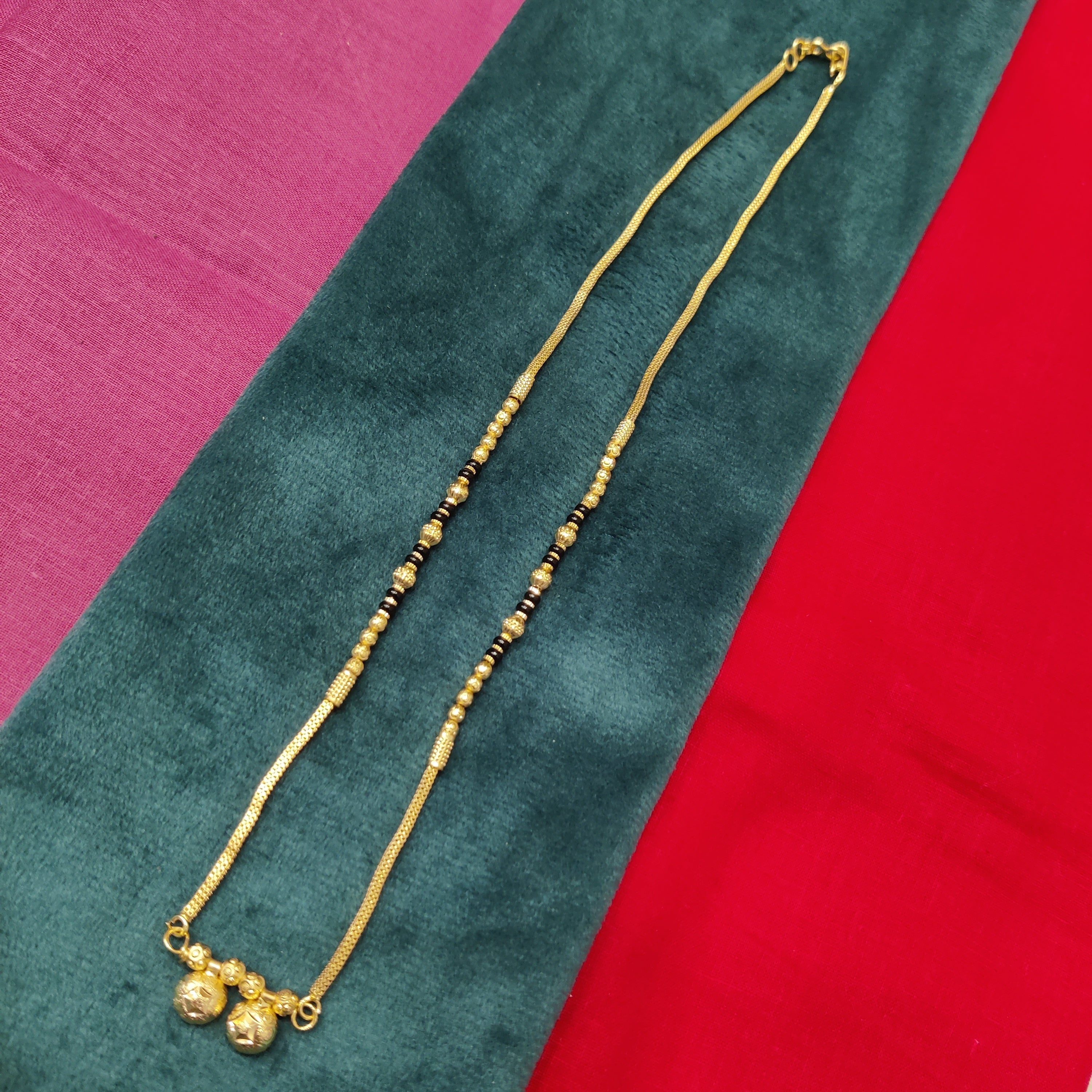 Short mangalsutra
