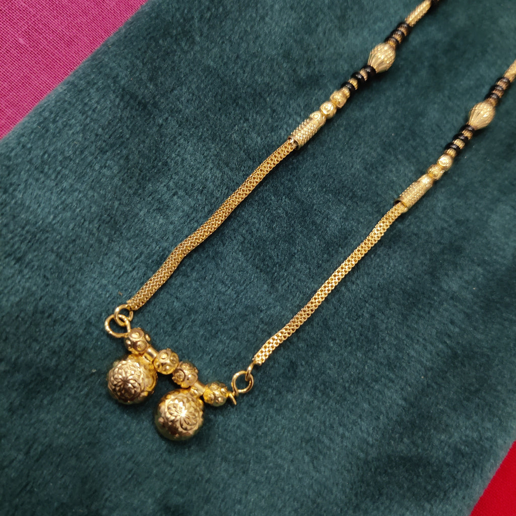 Short mangalsutra