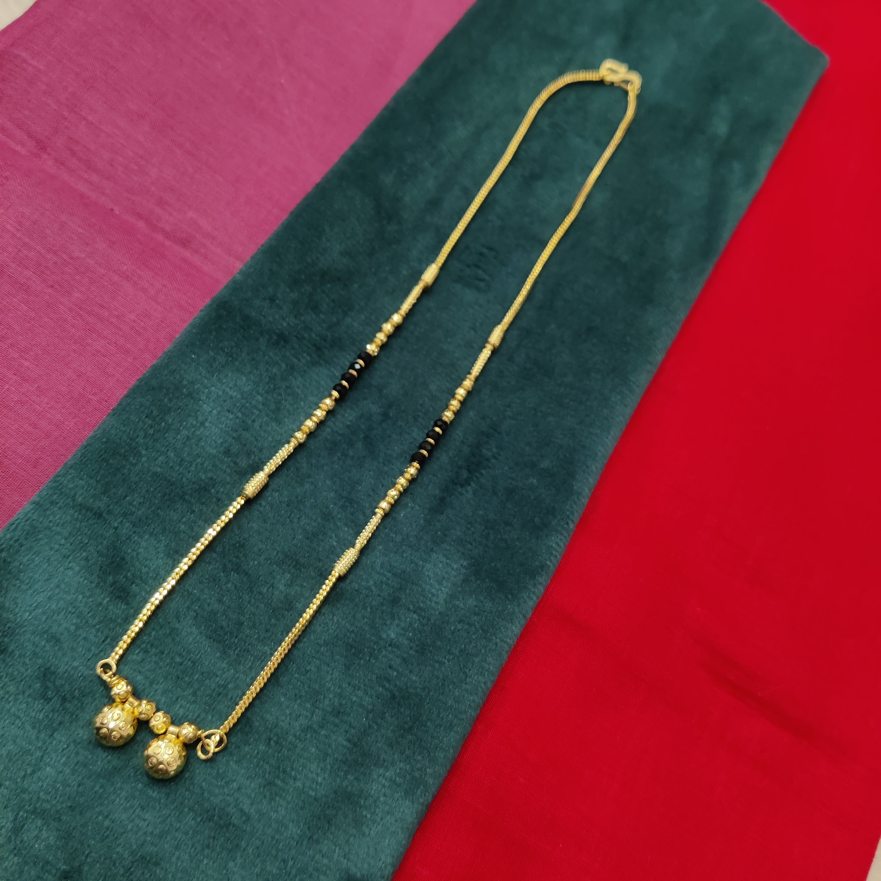 Short mangalsutra