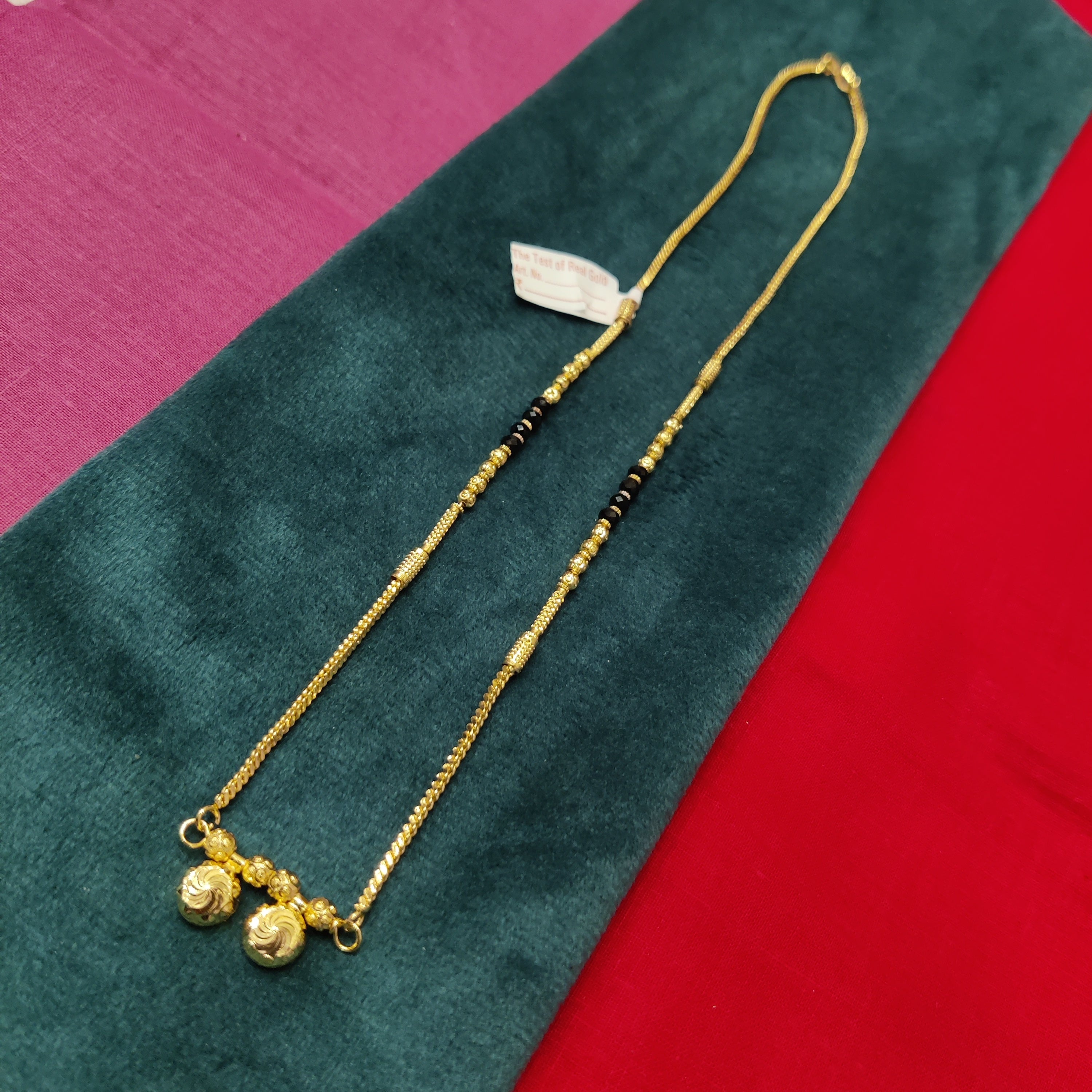 Short mangalsutra