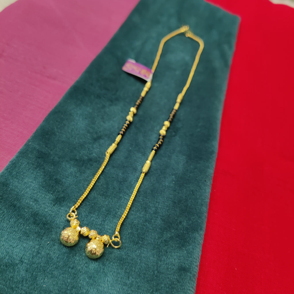Short mangalsutra