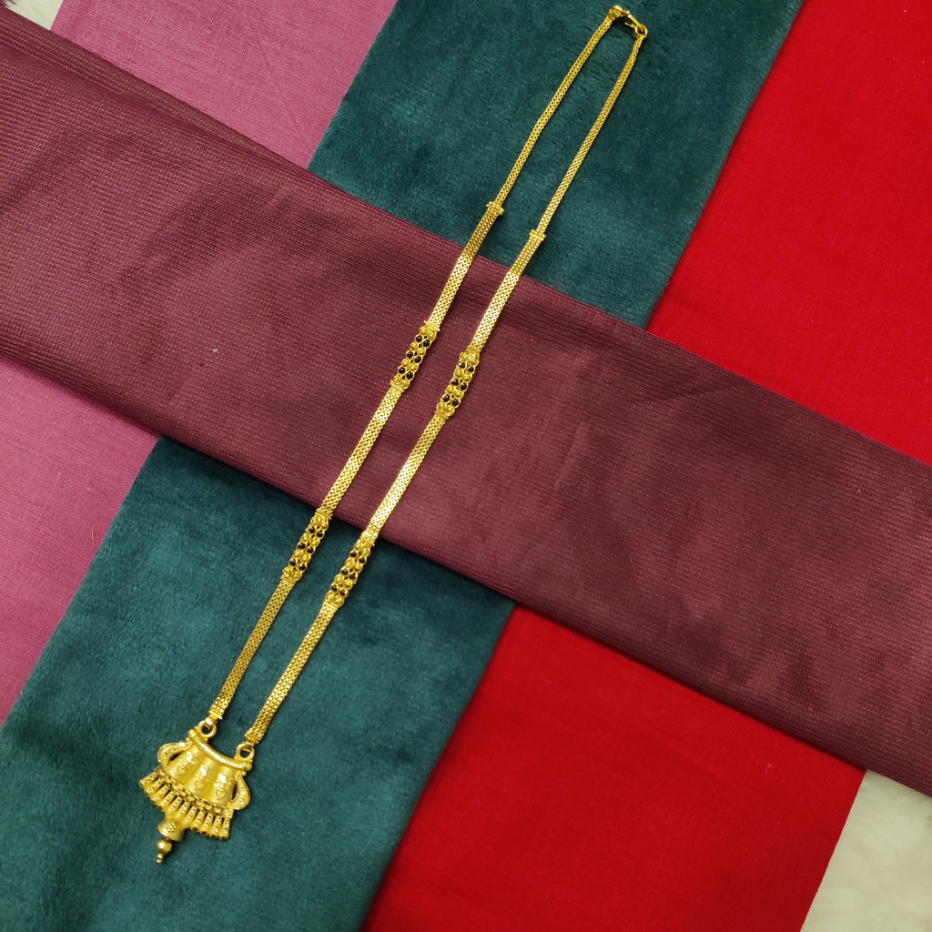 Short mangalsutra