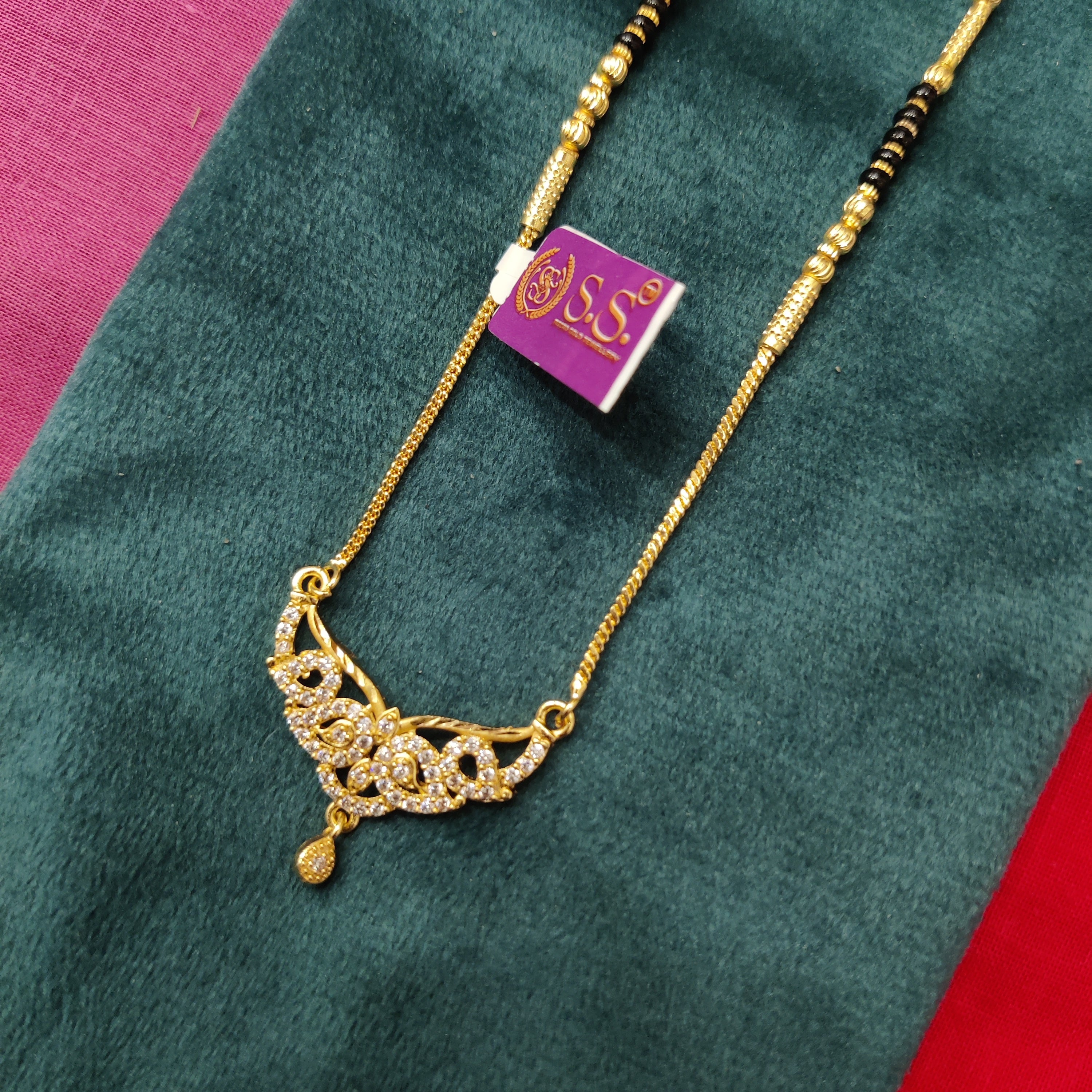 Short mangalsutra