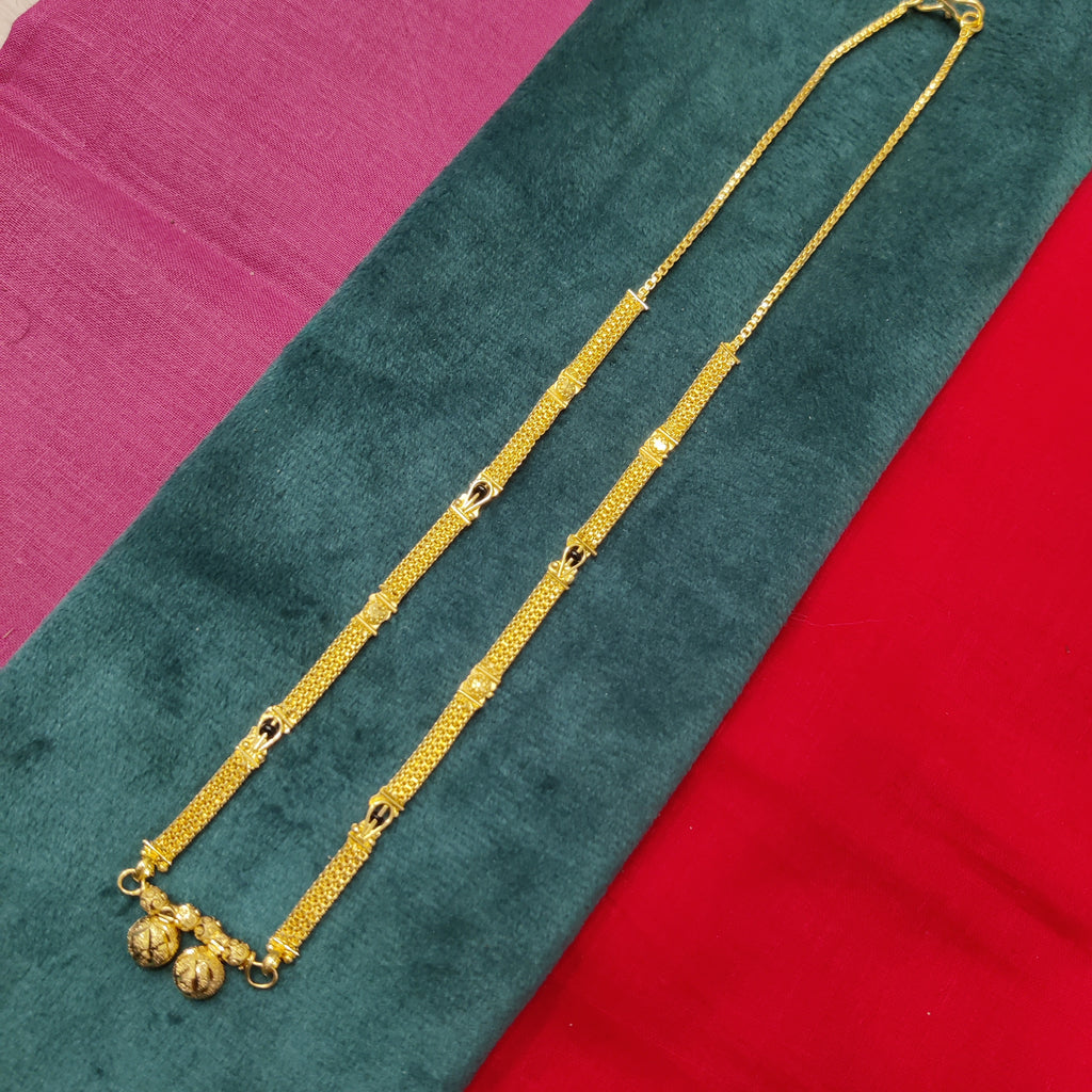 Short mangalsutra