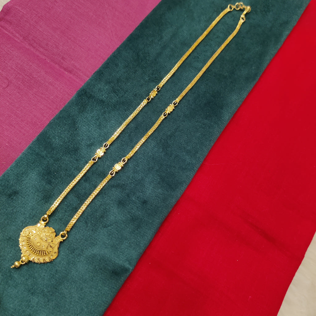 Short mangalsutra