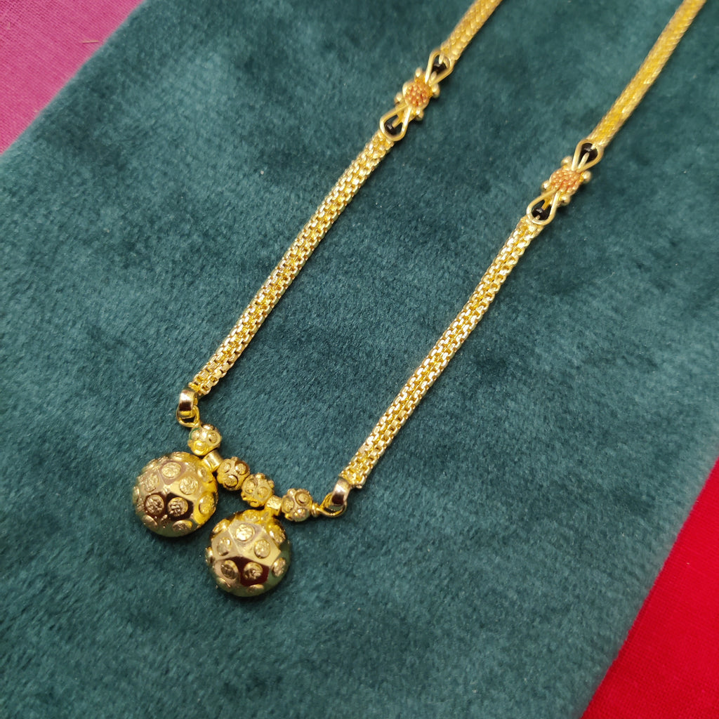 Short mangalsutra