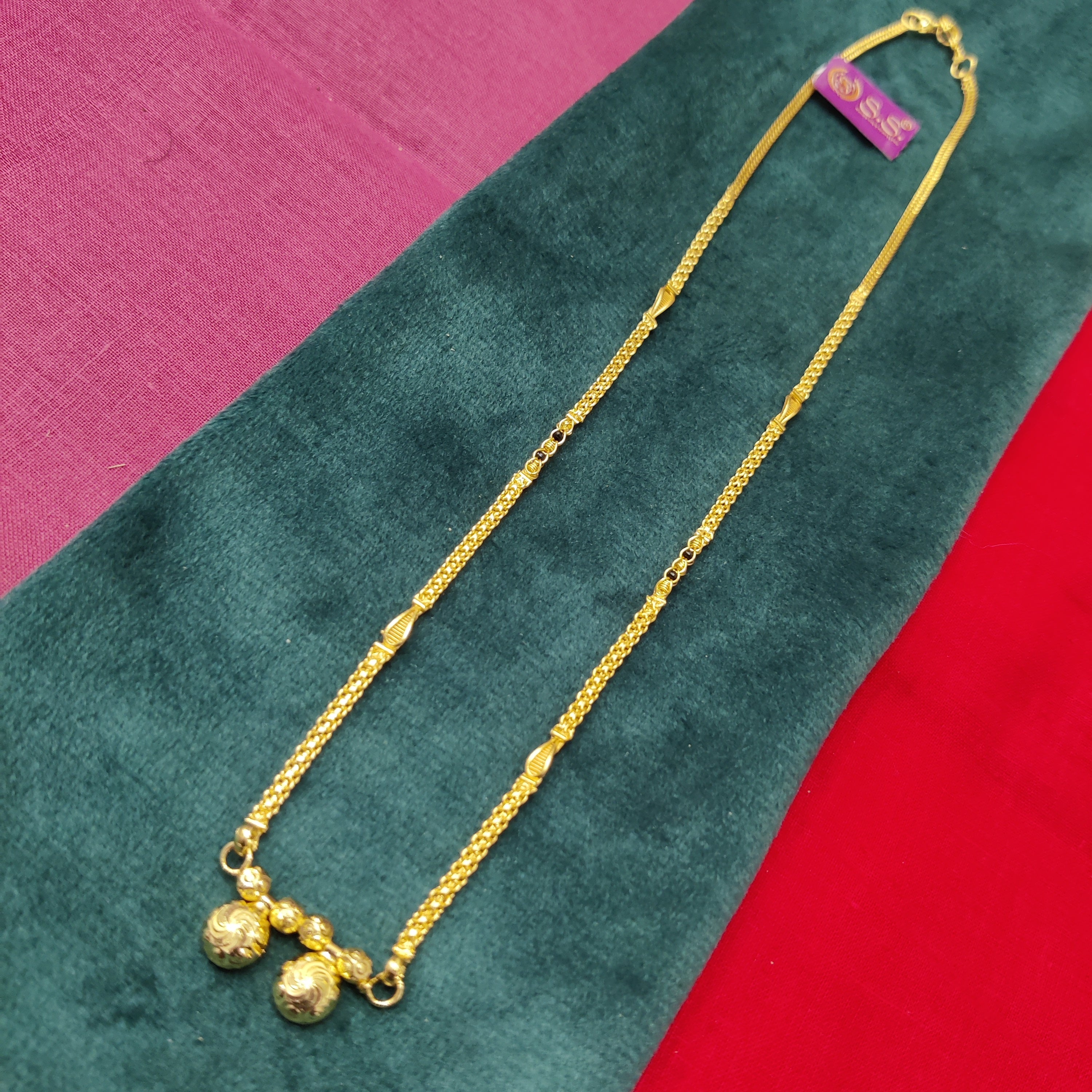 Short mangalsutra
