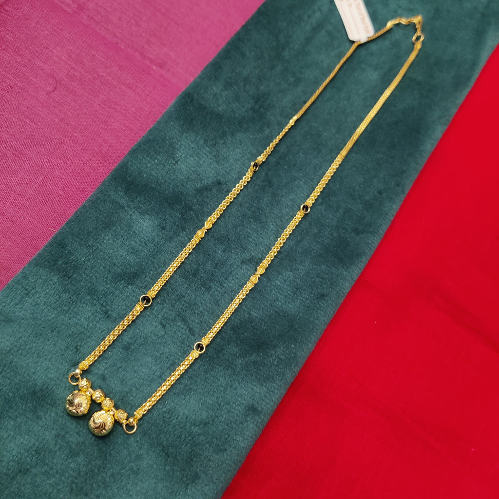 Short mangalsutra
