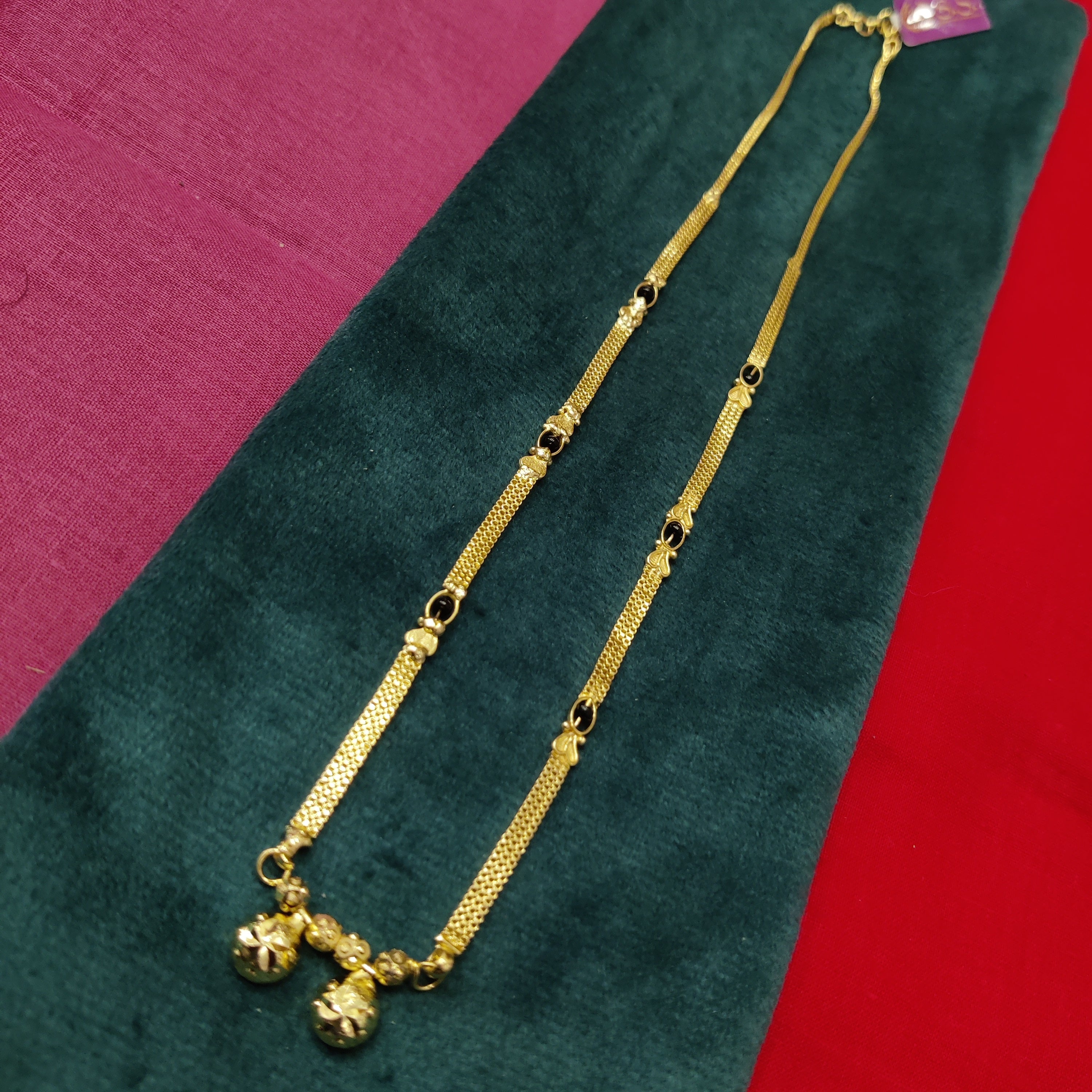 Short mangalsutra