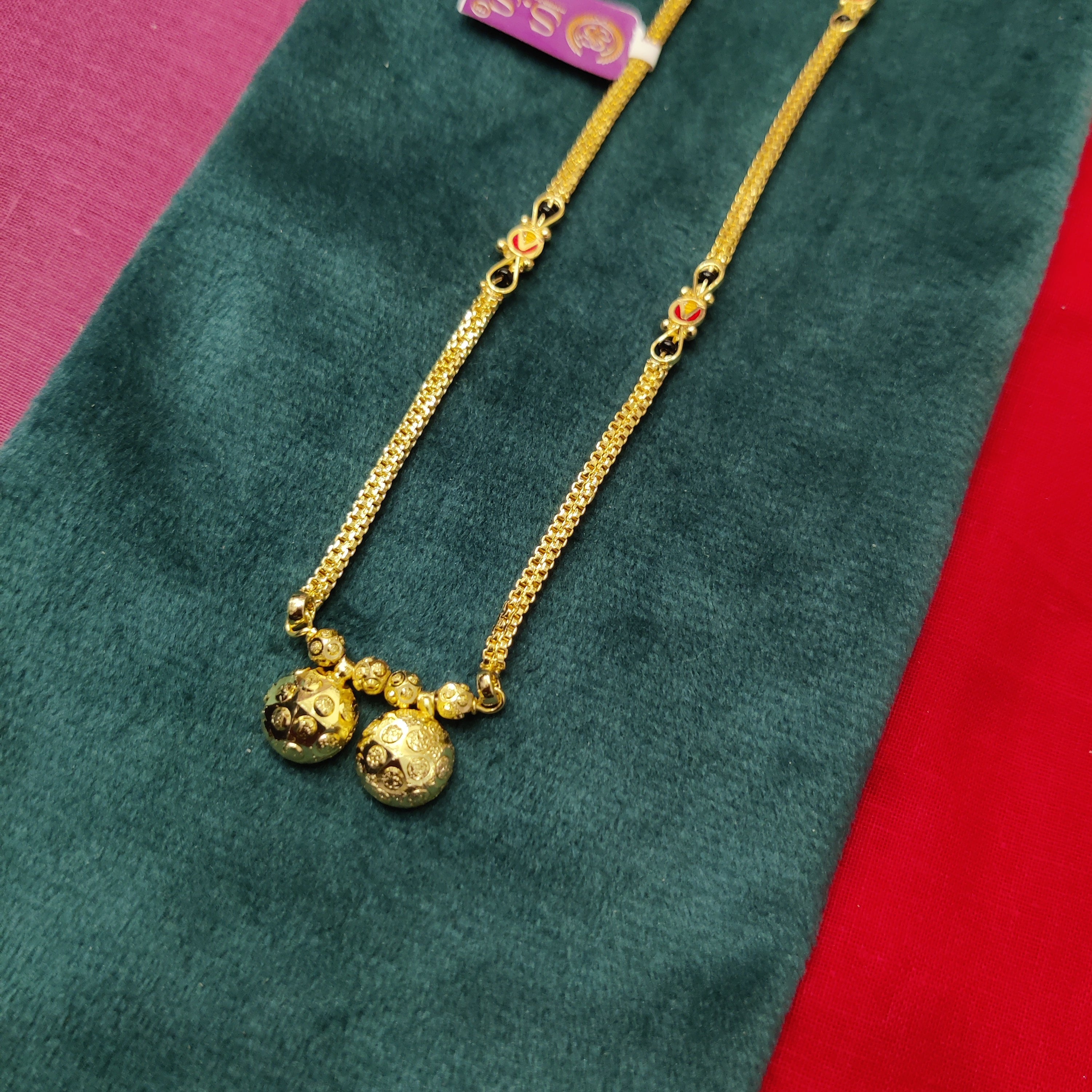 Short mangalsutra