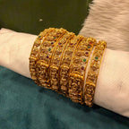 Mate bangles