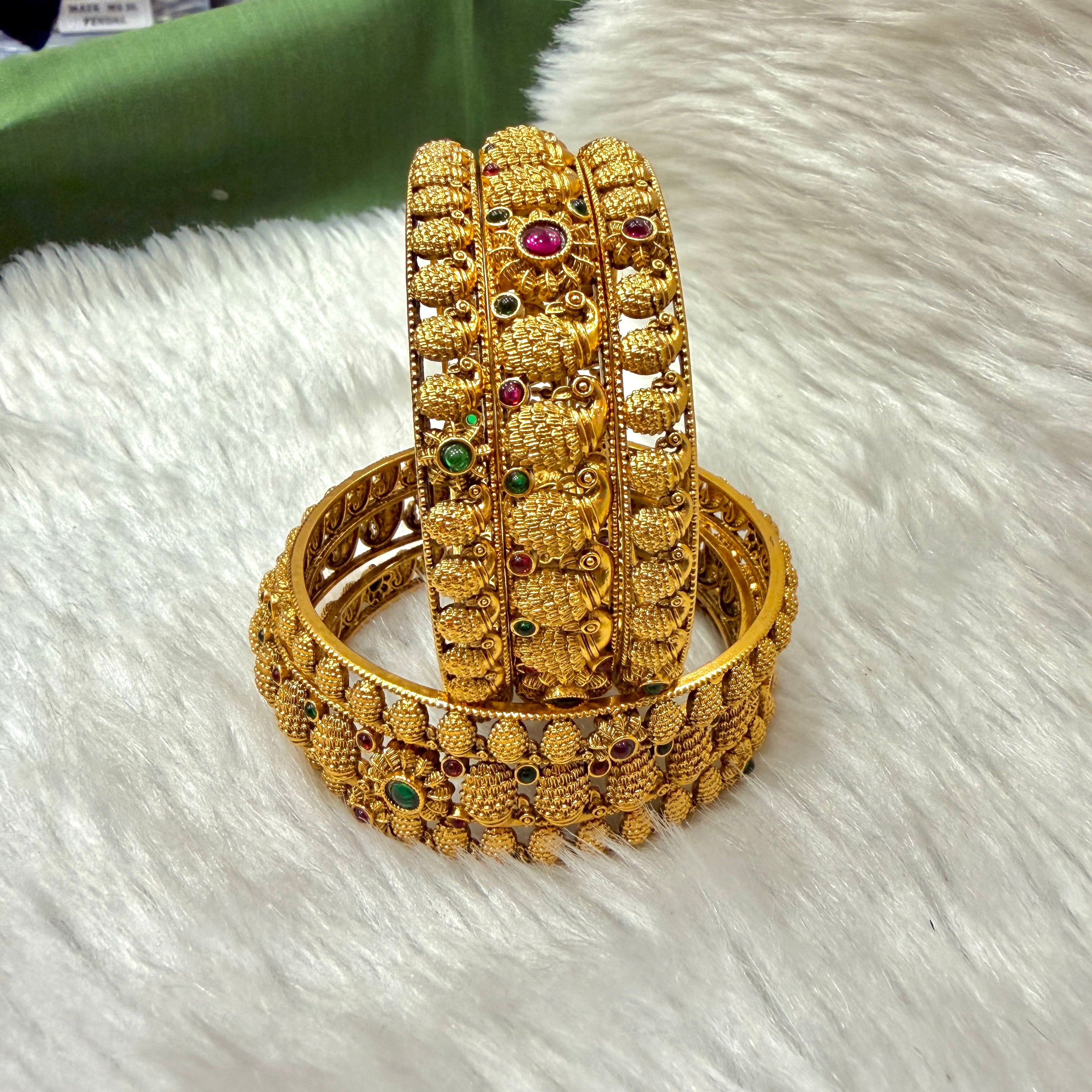 Mate Bangles