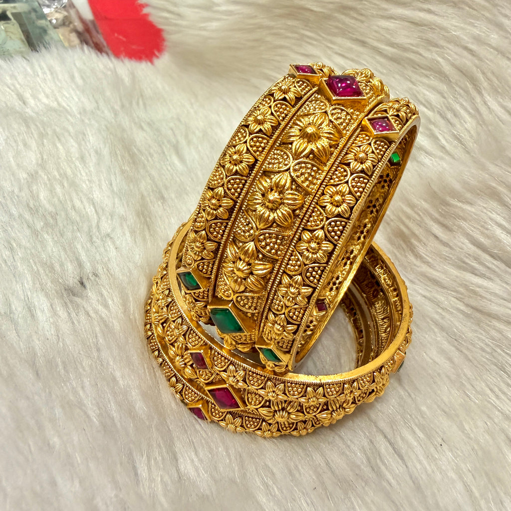 Mate Bangles