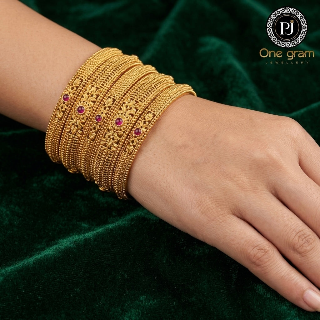 Mate bangles